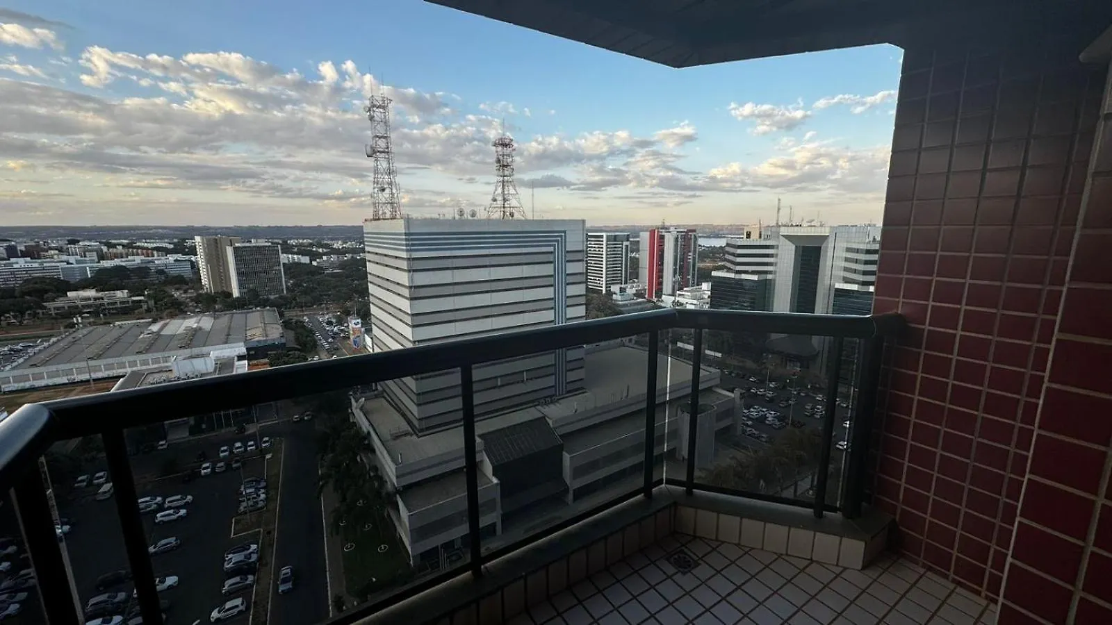 Alugueasy - Hotel Metropolitan Brasilia